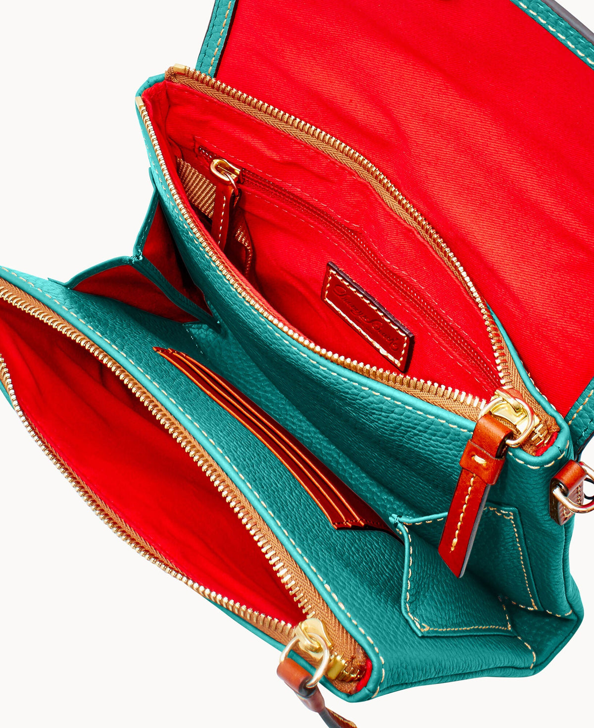 Pebble Grain Hunter Crossbody