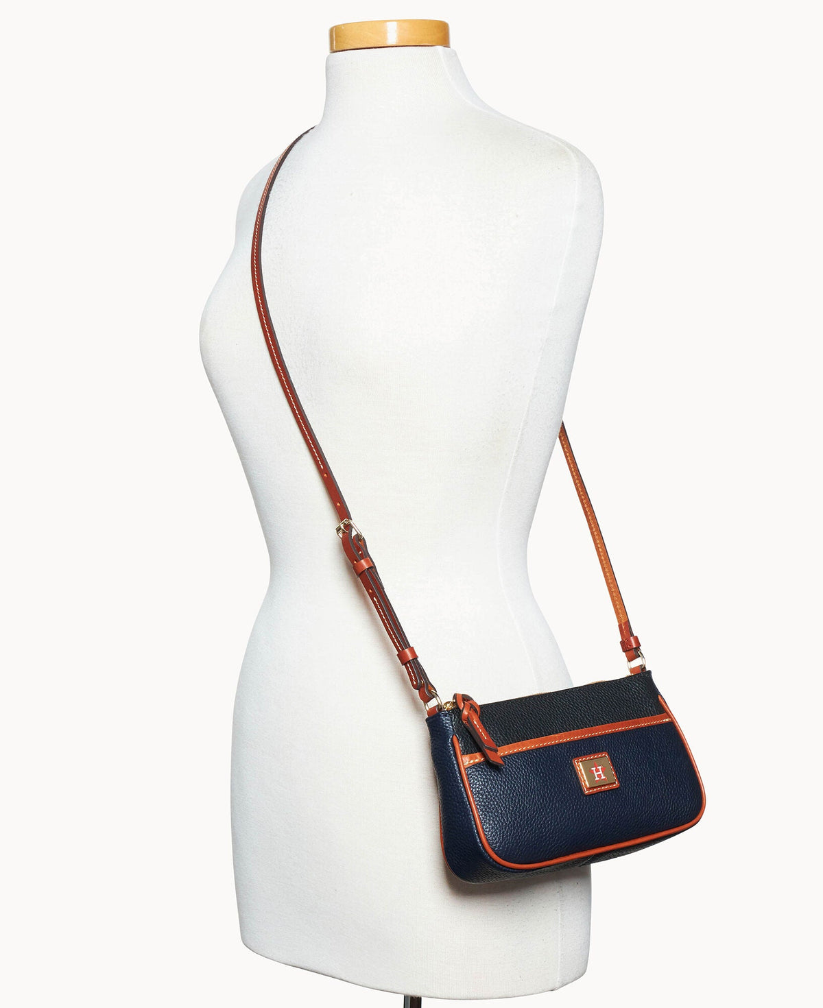 MLB Astros Lola Pouchette