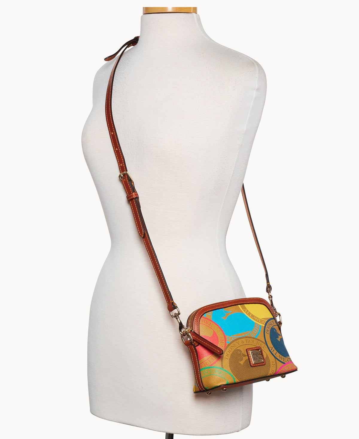 Passport Domed Crossbody 18
