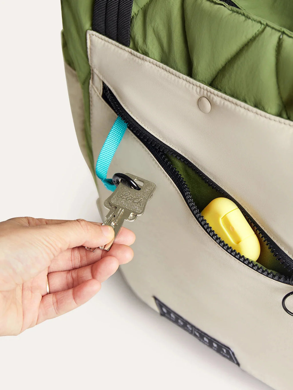Paz 23L Tote