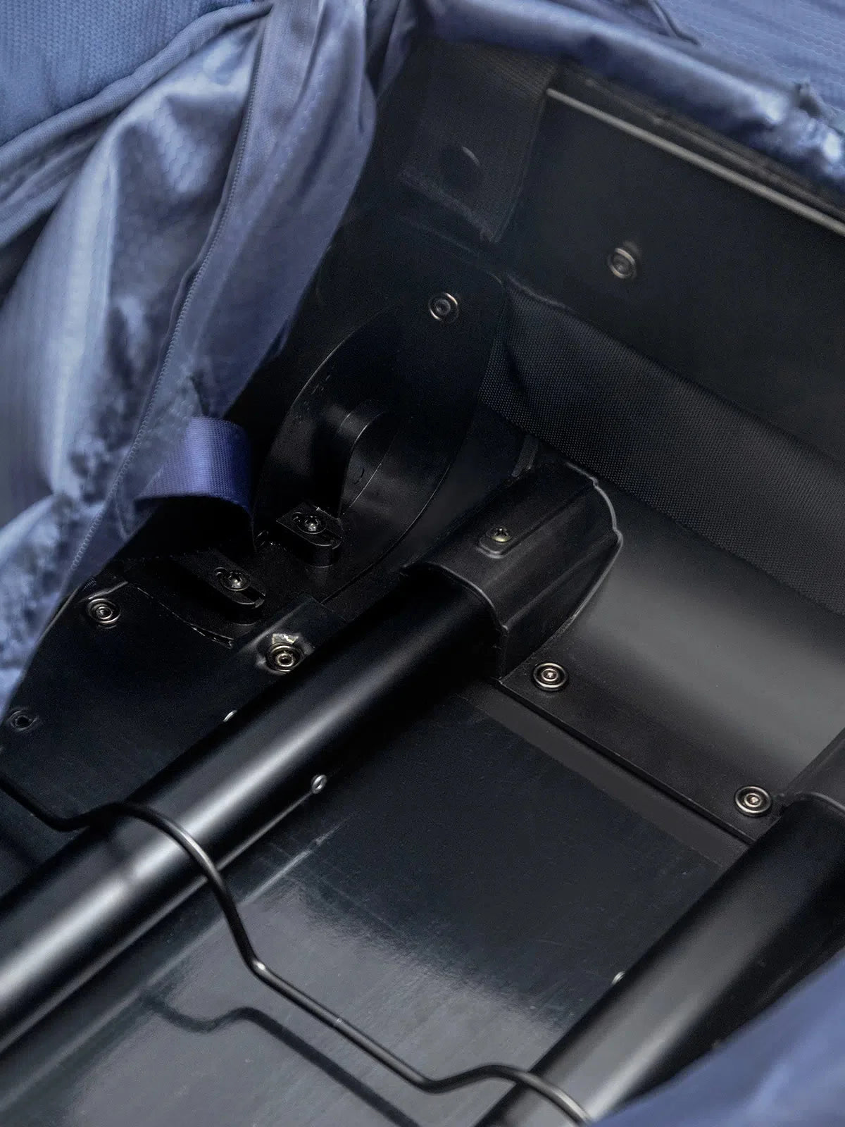 Faro 40L Rolling Duffle