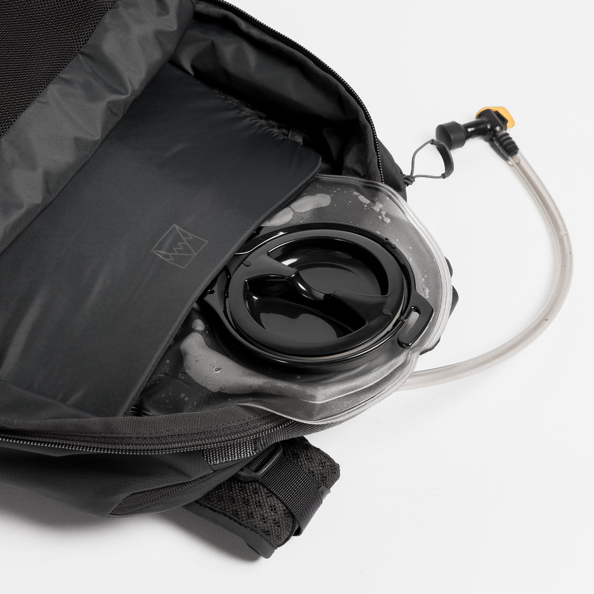 Motion Adventure Pack 38L